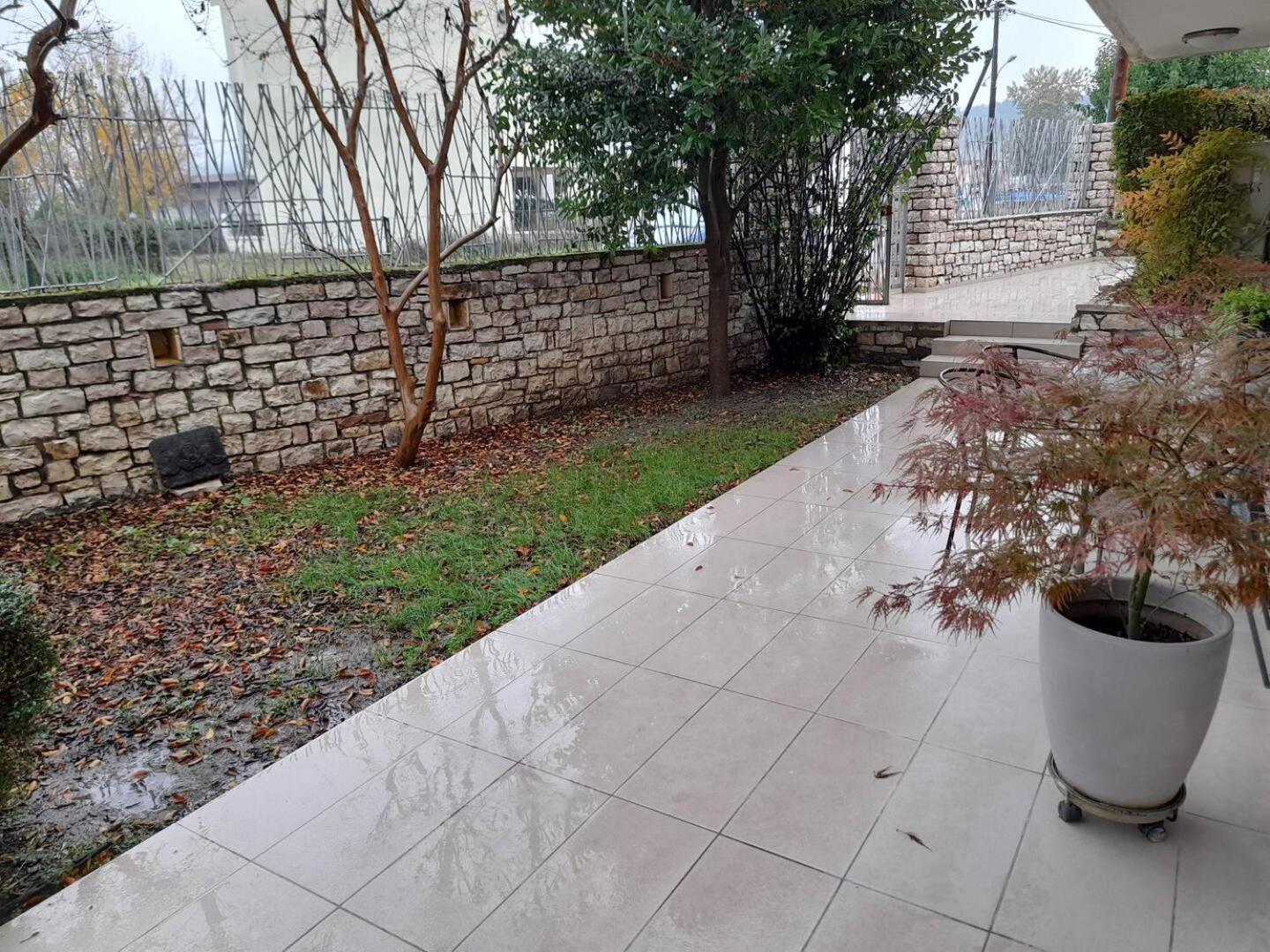Lovely Stonehouse Villa